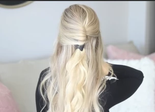 12 Claw Clip Hairstyles That You Can Easily Apply