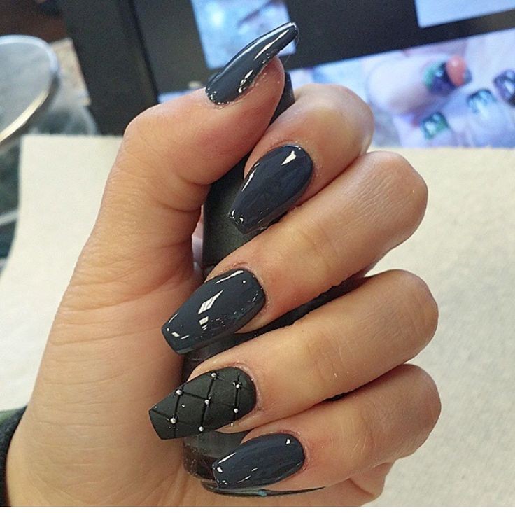Charcoal Gray Nails