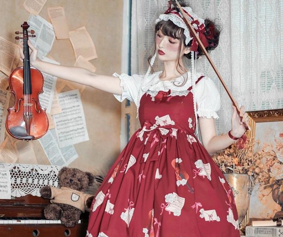 What is Ouji Fashion? All You Need to Know About Ouji Lolita Clothing
